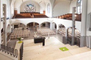 Friedenskirche bestuhlt-012